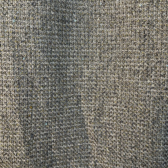 Gorgeous Tahari Tweed sequin skirt NWT - Picture 2 of 6